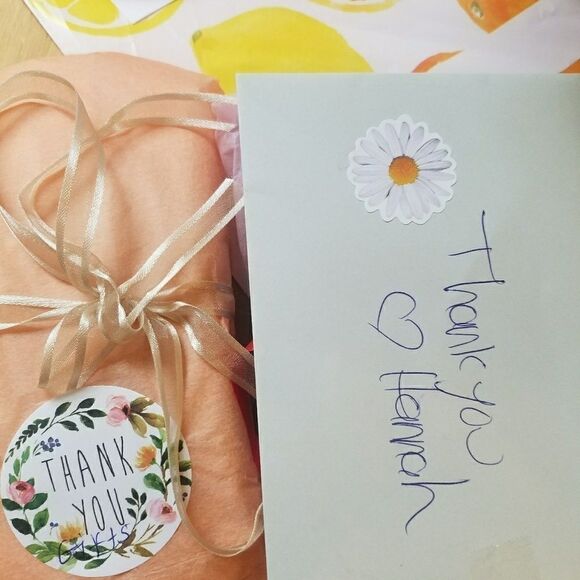 SameDayOrNextday SalesTowardsChristmas And Mycat - Picture 5 of 7